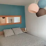 Maison Independante Avec Piscine Et Jardin A Merignac, A 15 Min Du Centre De Bordeaux Feriehus