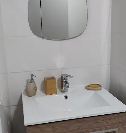 Maison Avec Piscine Au Calme A 2 Pas De Bordeaux *