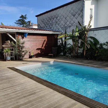 Maison Avec Piscine Au Calme A 2 Pas De Bordeaux *