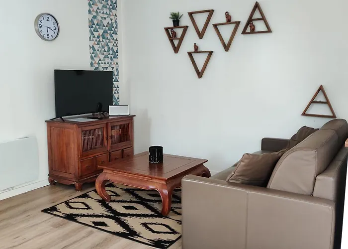 Casa vacanze Maison Avec Piscine Au Calme à 2 Pas De Bordeaux