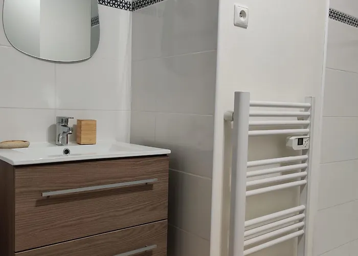 Casa vacanze Maison Avec Piscine Au Calme à 2 Pas De Bordeaux Mérignac